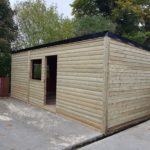 Shed with overhang - Image 8