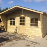Log Cabins - Image 27