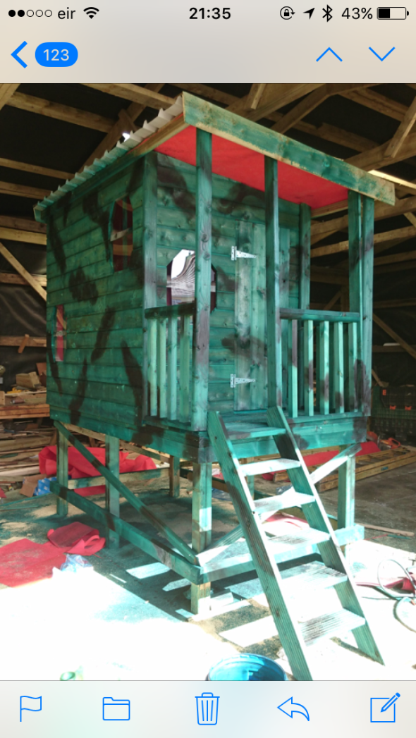 Play Army Fort